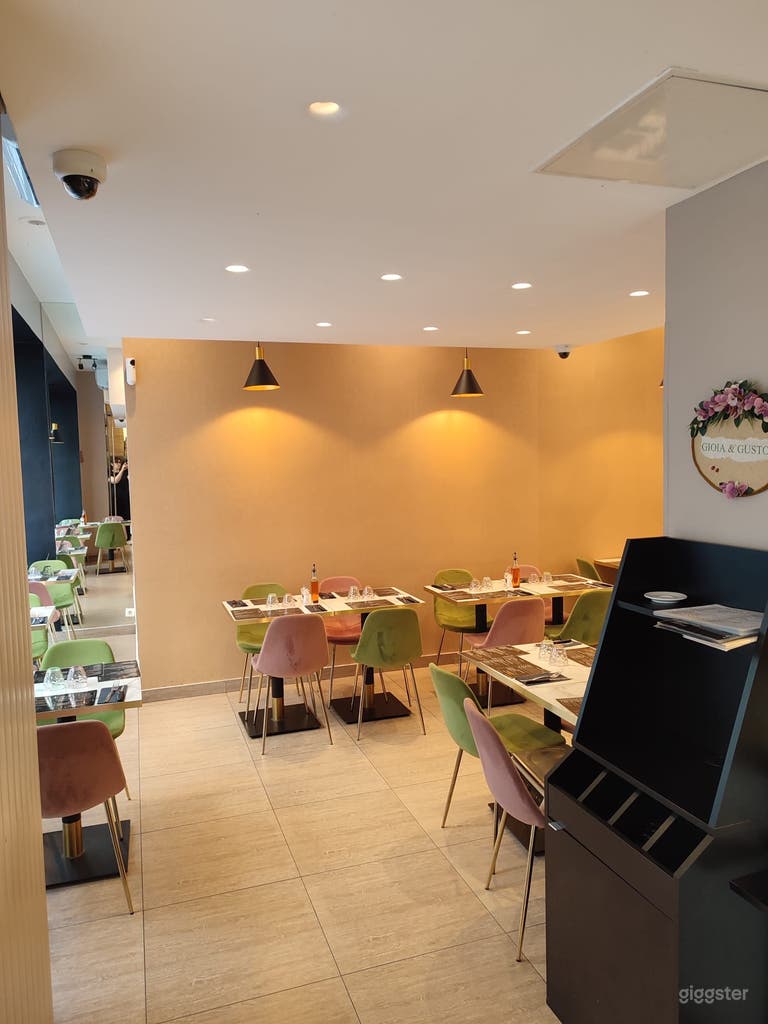  Charmantes italienisches Resto-Pizzeria mit straßenseitigen Fenstern 