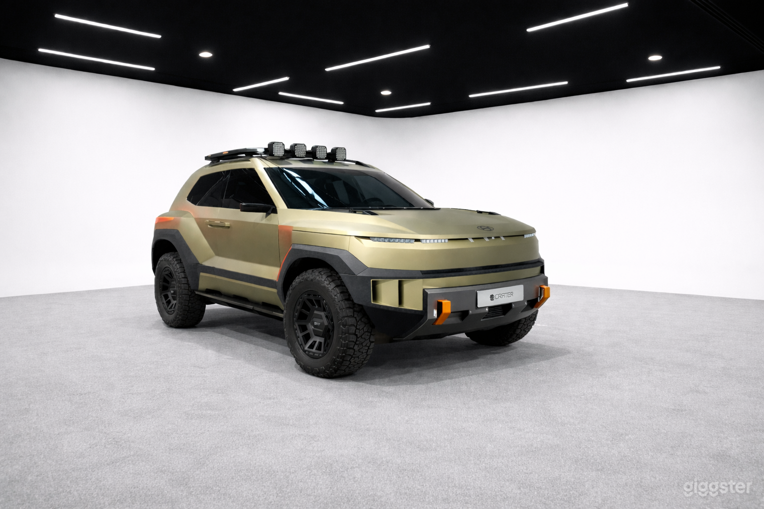 Automotive ready studio with white cyc walls Photo 4