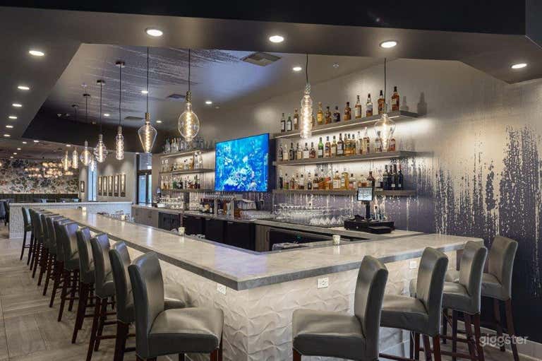  World-Class Restaurant + Bar in Palm Desert 