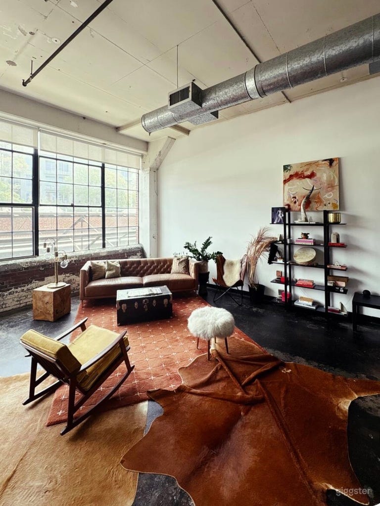  Artist Loft: Wellness, Dinners, Podcasts 