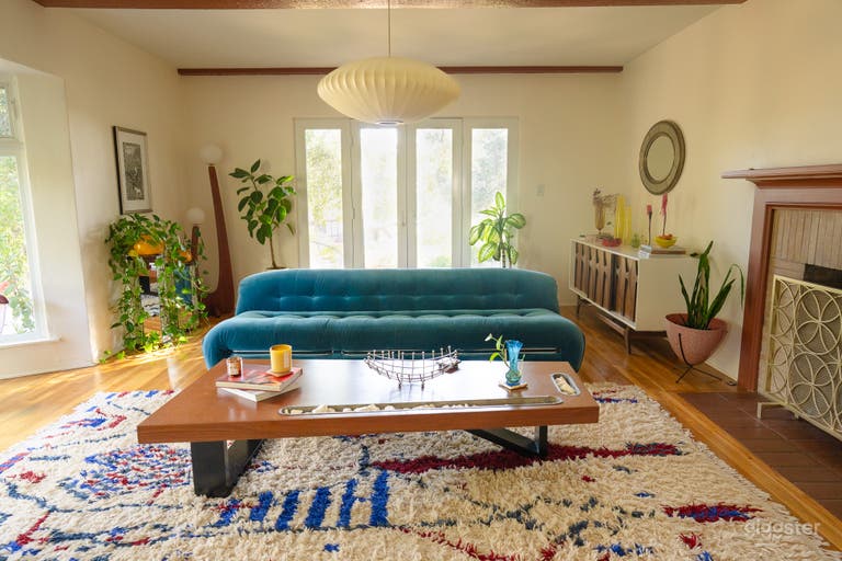  Spanisches & Mid-Century Haus 