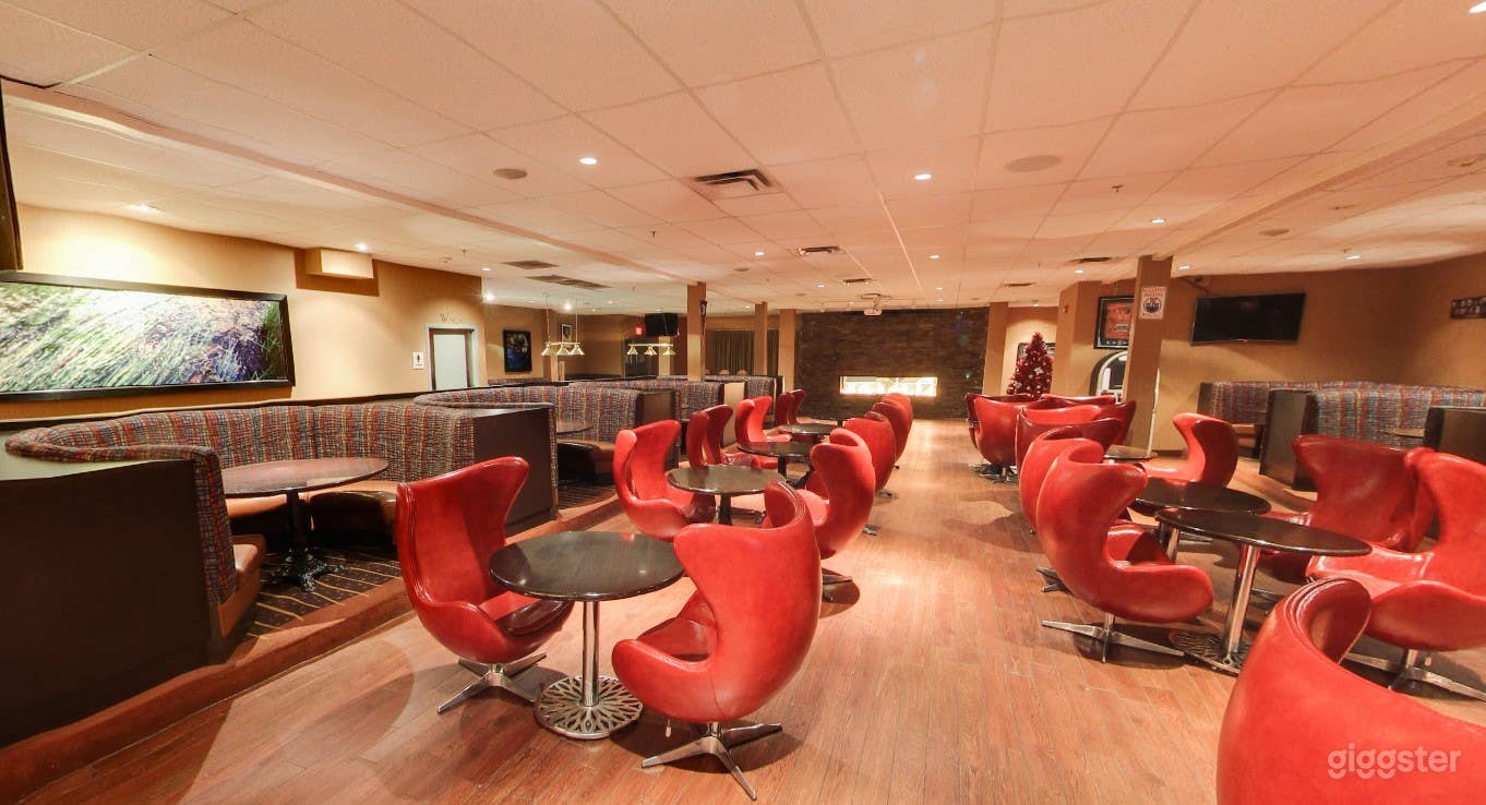 Cozy and Warm Restaurant Lounge in Edmonton Photo 1