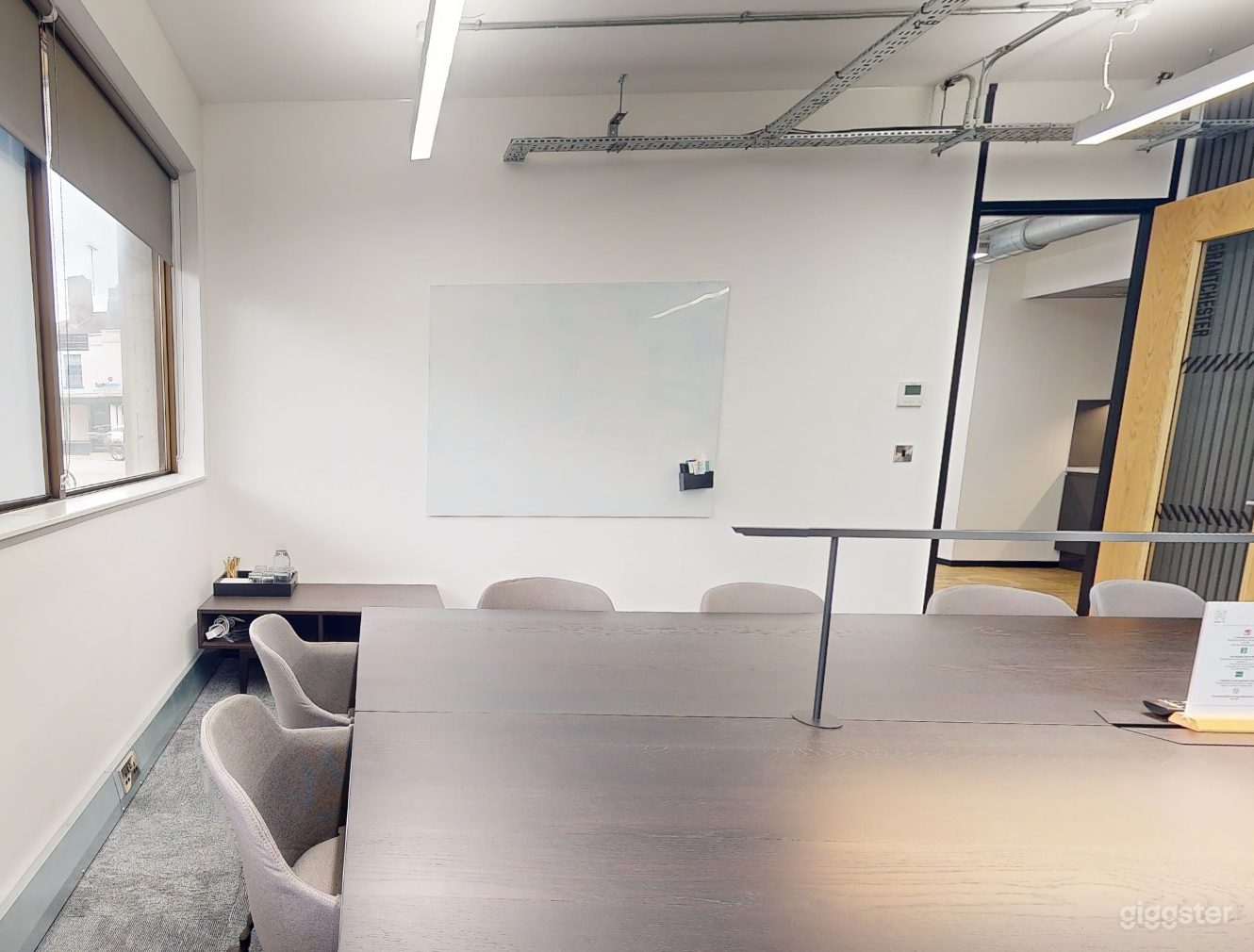 Grantchester Meeting Room for 12 Persons Photo 3