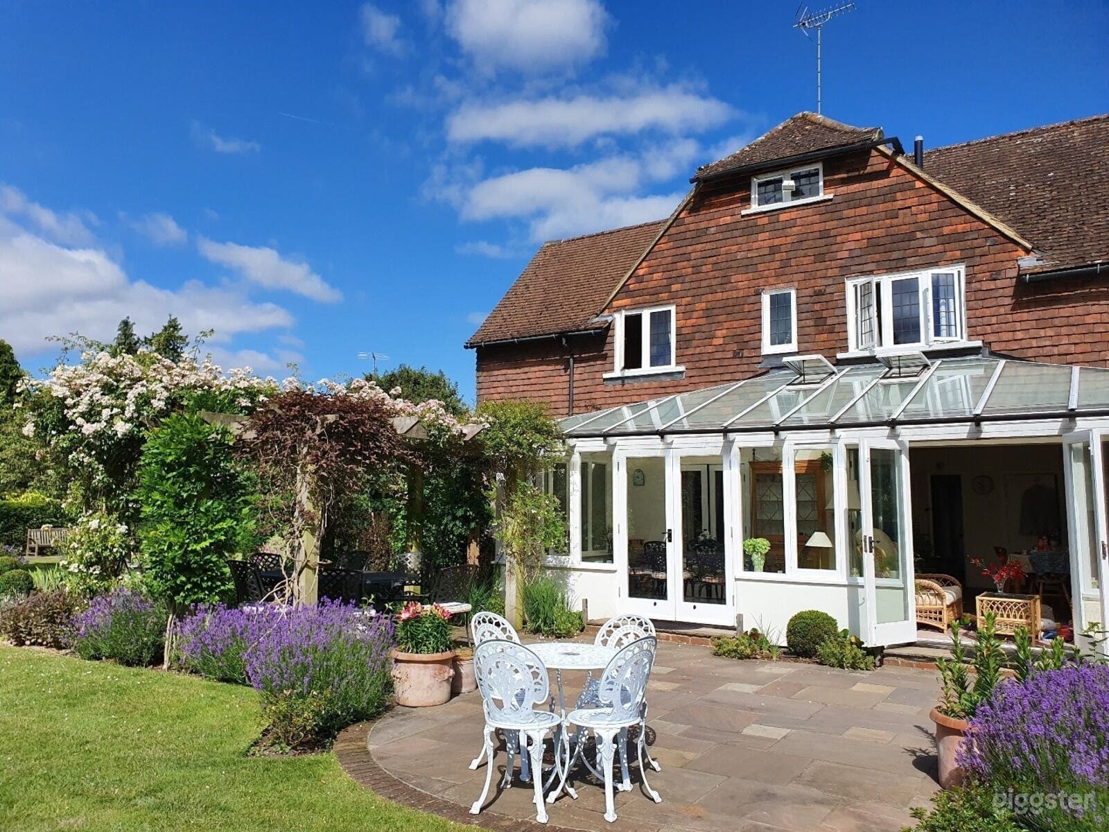 Enchanting Backyard and Garden Photo 2