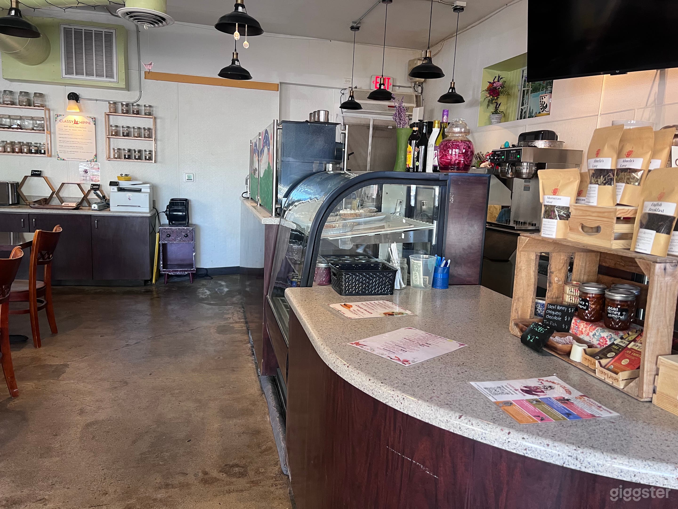 Eclectic Sacramento Tea Café for Film, Photo & Content Photo 2