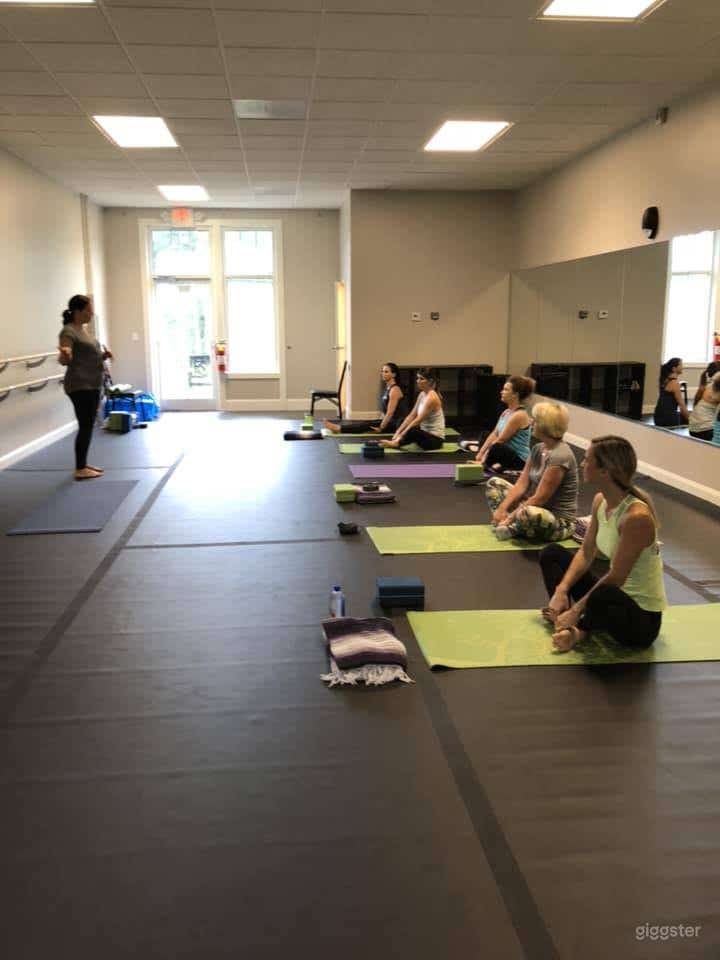 Light &amp; Airy Dance Studio in Chapel Hill Photo 1