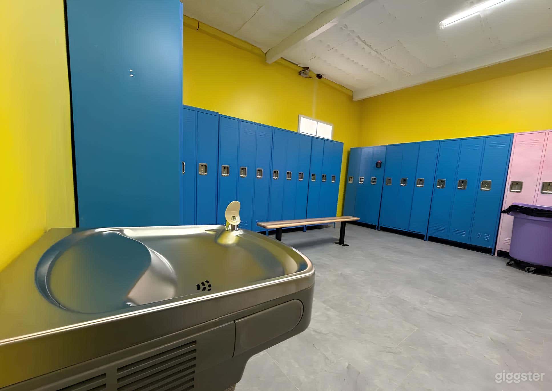 School hallway with lockers Photo 2