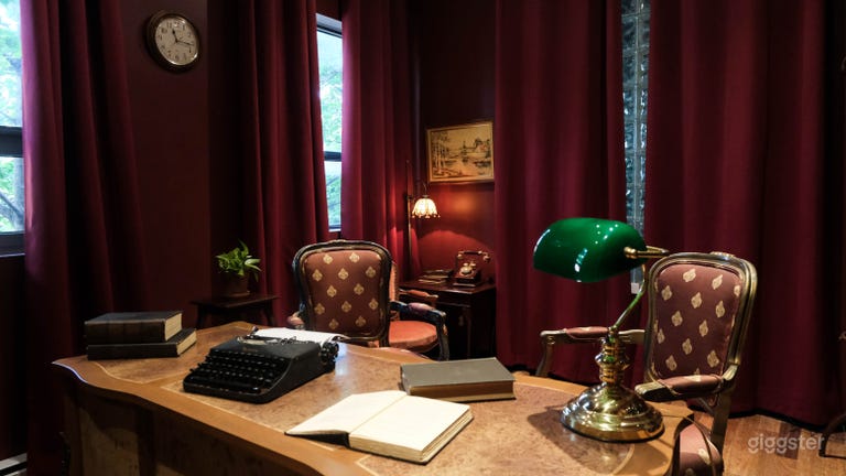  Vintage 1930s Inspired Library Room & Office 