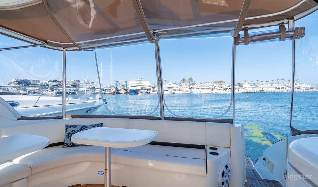 55 ft Cruisers Yacht  Photo 4