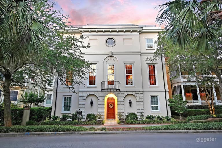  Glamour hollywoodien dans une villa privée européenne, Charleston 