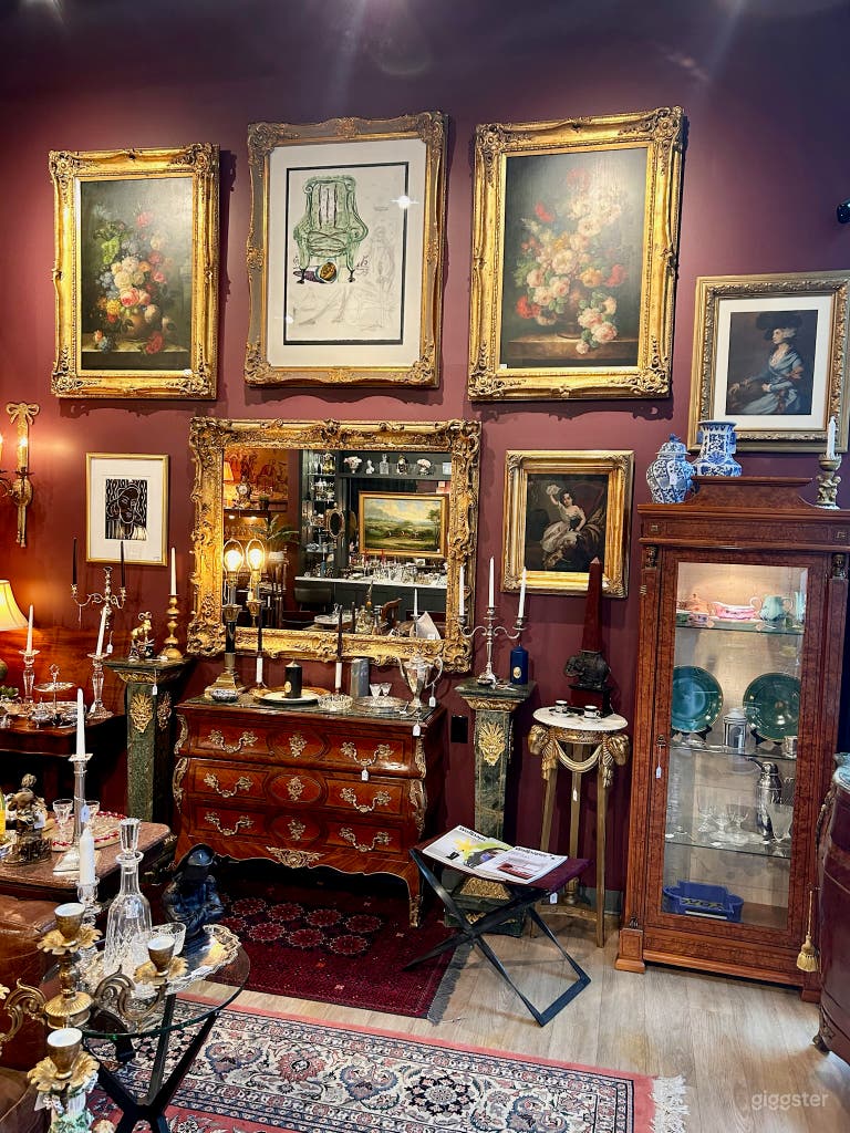  Cinematic Space with High-End Art and Decor 