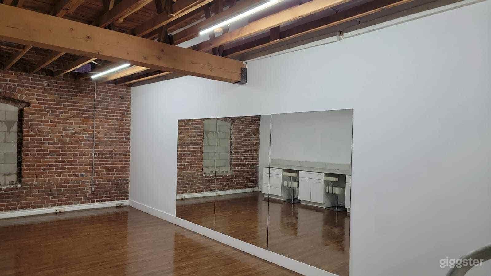 Airy Studio Dance Room 1 DTLA Photo 1