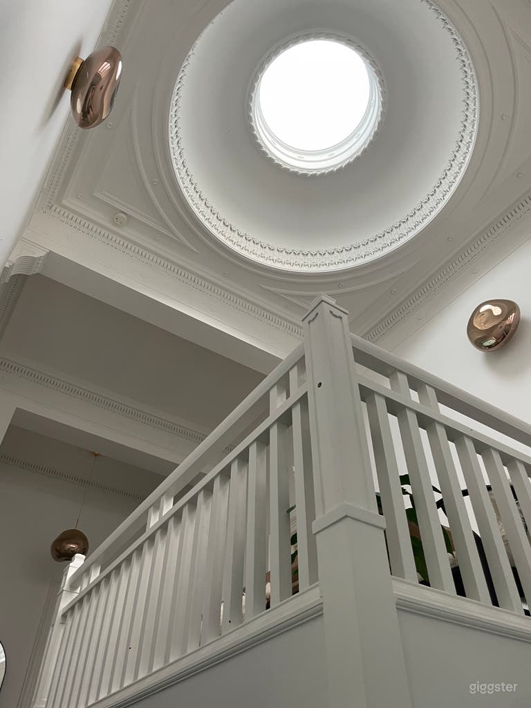  Sunny 1890s Victorian Upper Conversion, Cuppola & Cinema 