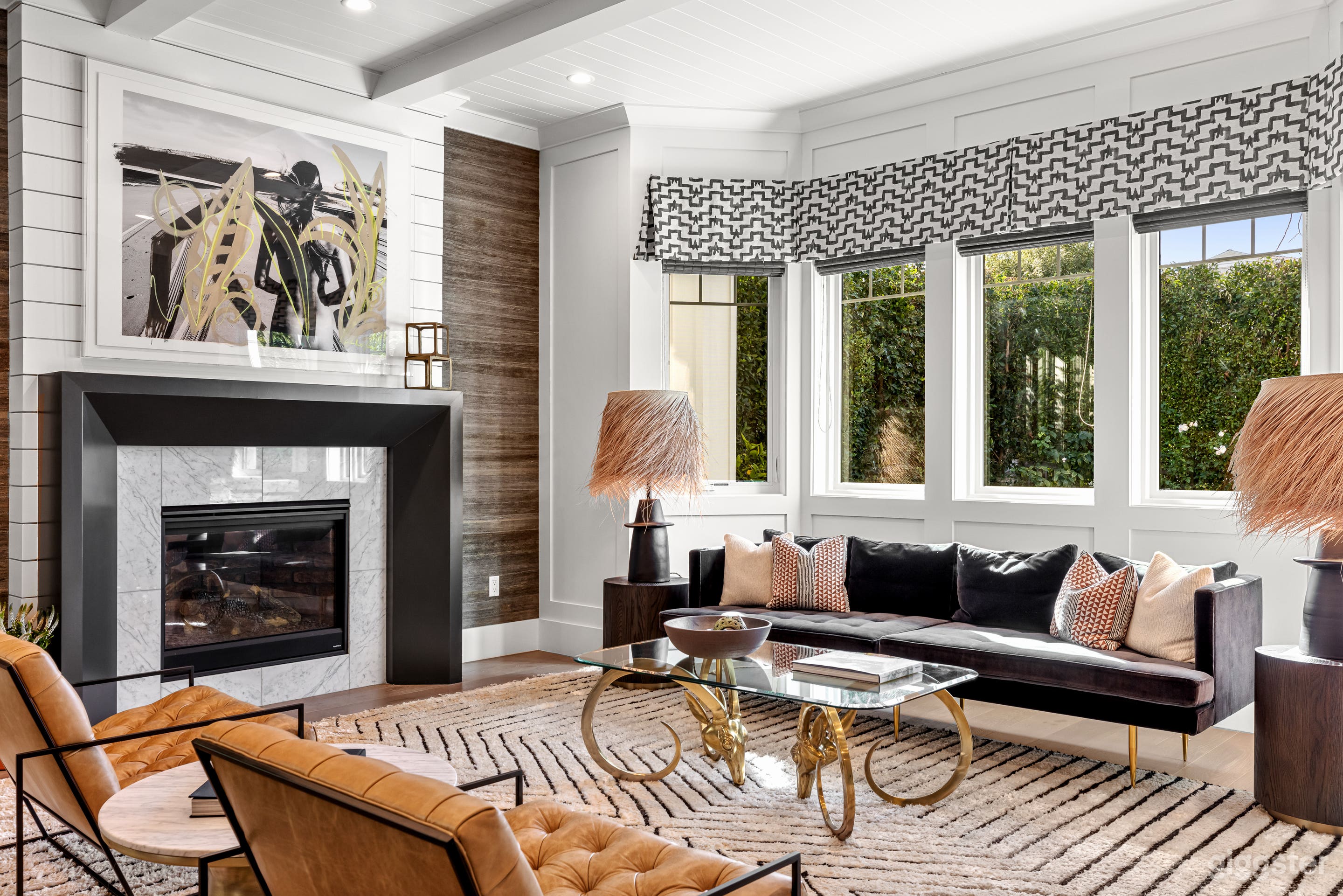 CRISP CONTRAST CALIFORNIA COOL DESIGNER ESTATE Photo 4