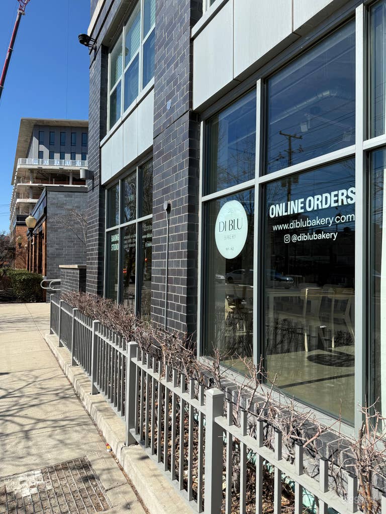  Cozy Bakery with Large Communal Table 