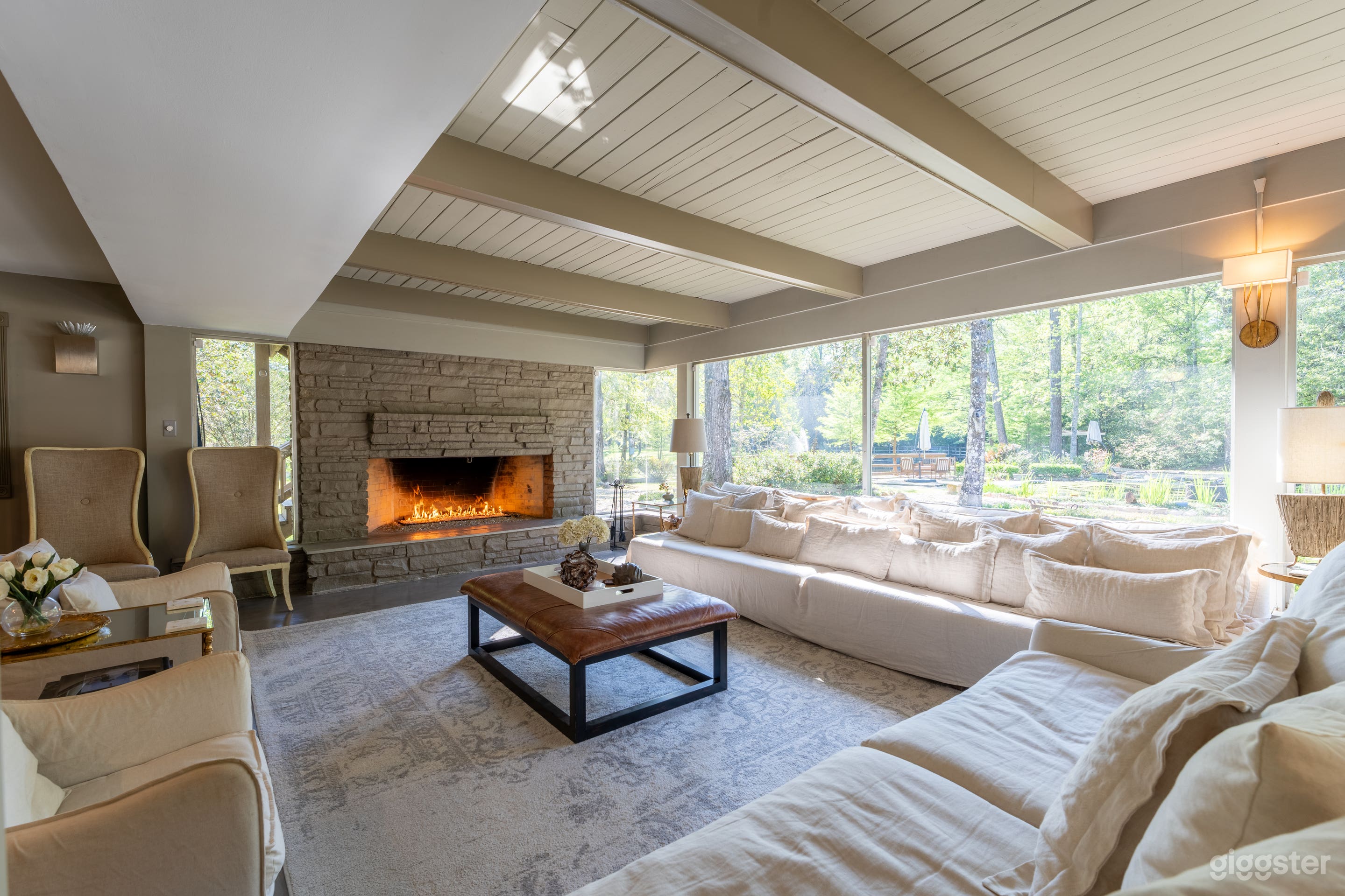 Entertainer's Dream Mins from Downtown Covington! Photo 1