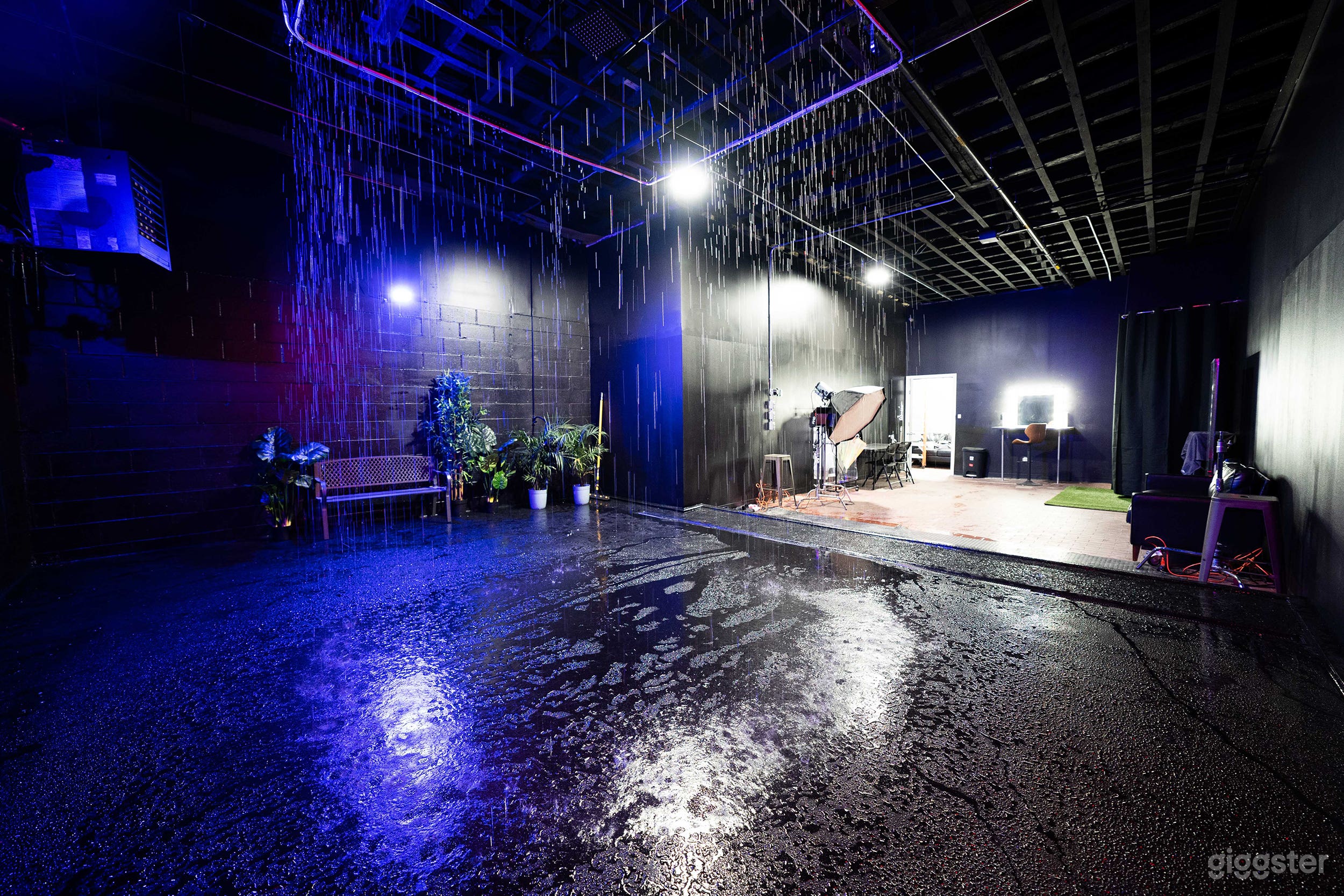 Rain Room in Brooklyn Photo 2