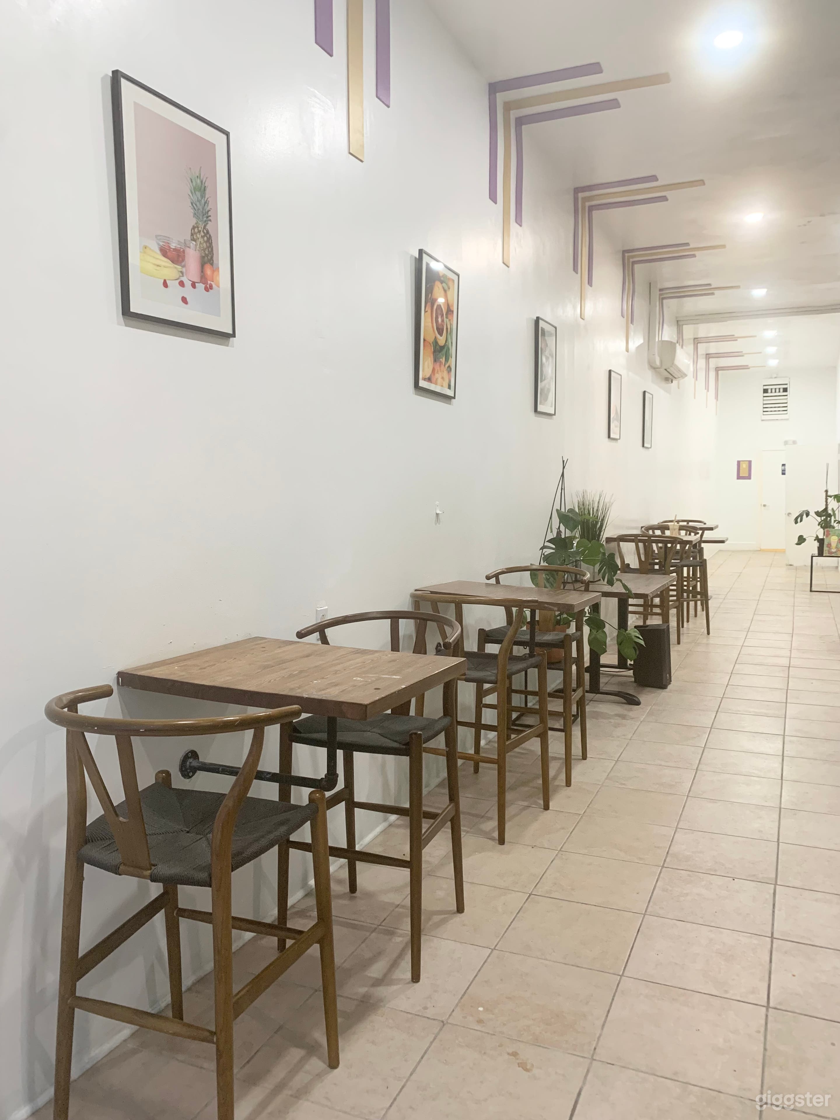 Tel Urban Cafe Photo 3