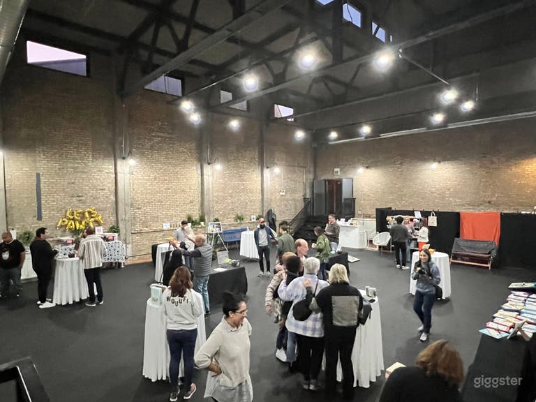  Loft industrial urbano con ladrillo expuesto en el Northside de Chicago 