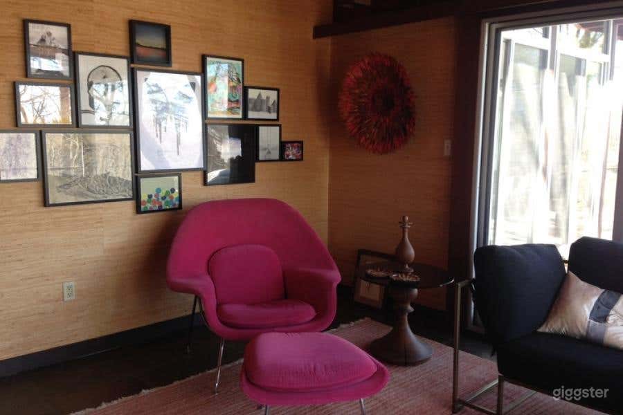Mid century modern home: Location 5093 Photo 2