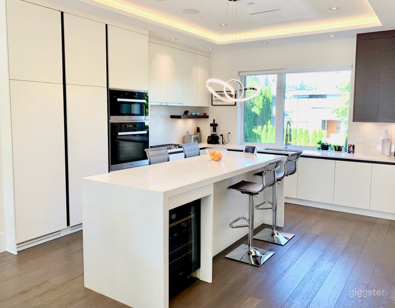  Modern house in Hillcrest Park, Vancouver 