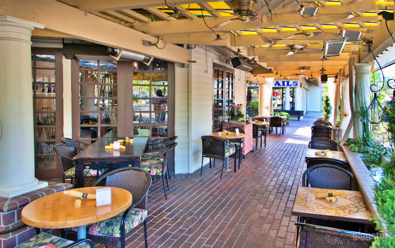 Open- Air Bohemian Patio Photo 4