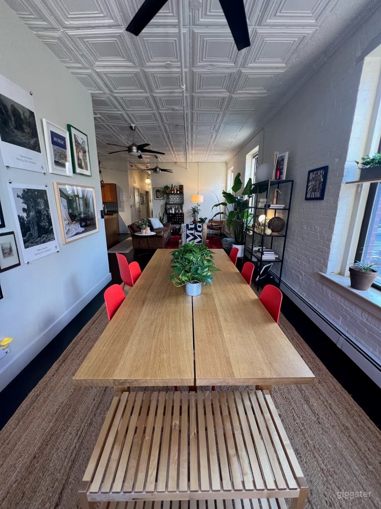  Sunny 3 Bedroom Apartment in Williamsburg 