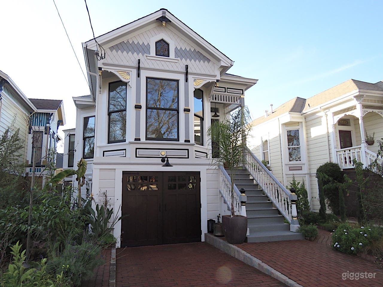 An overcast day in sunny Alameda.