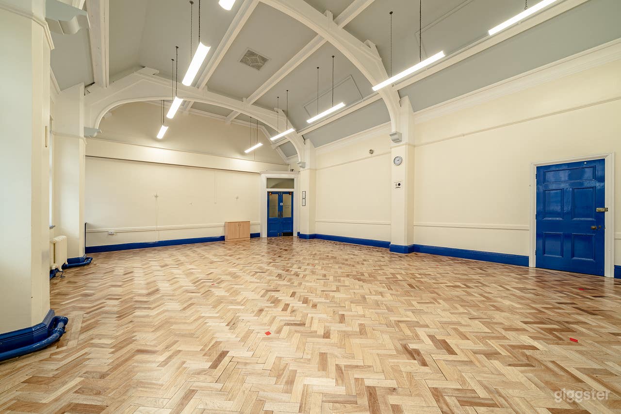 Large Grade 2 listed Consert and Filming Location Photo 3