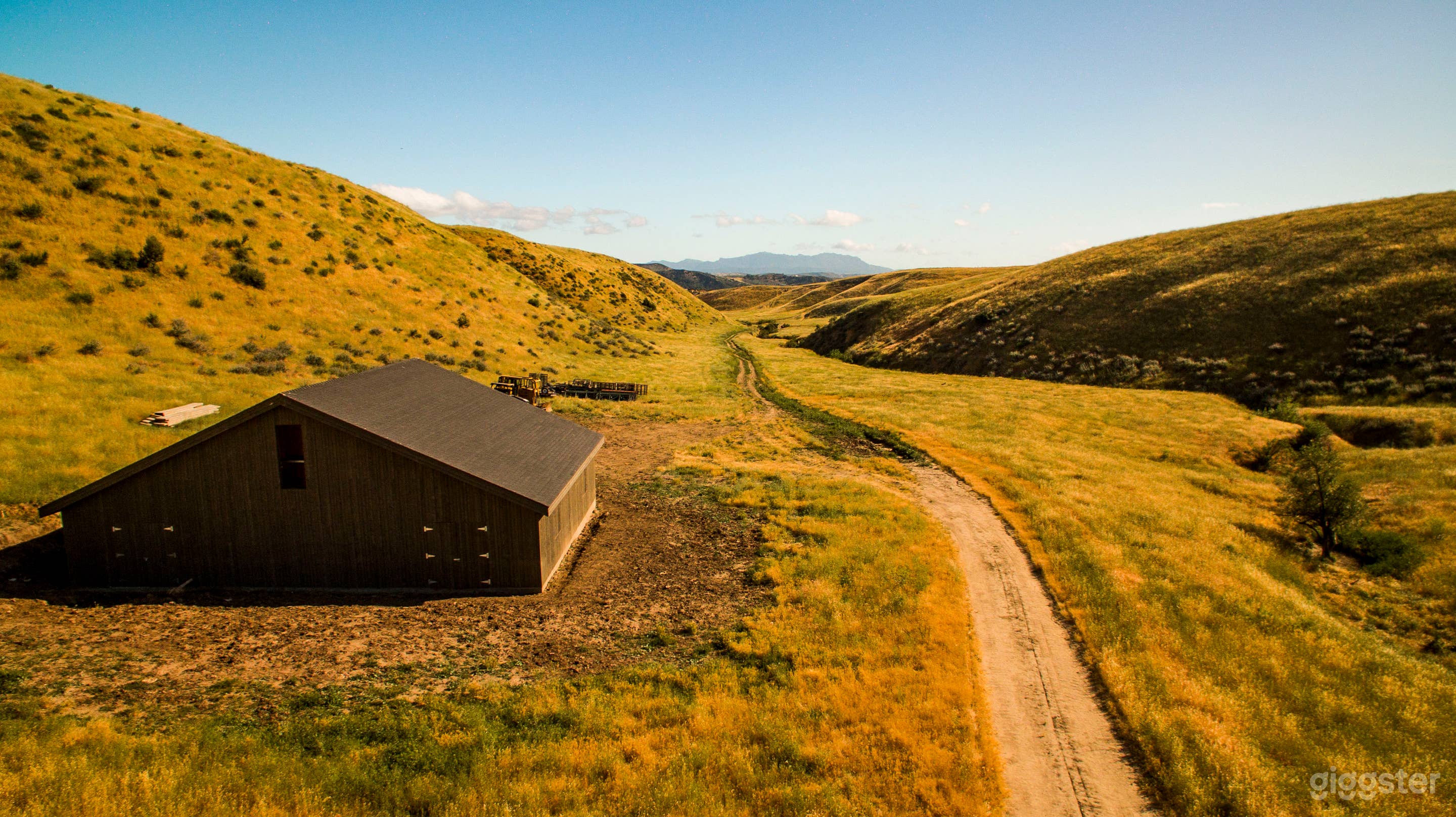 3,800-acre Ranch in Moorpark Photo 4