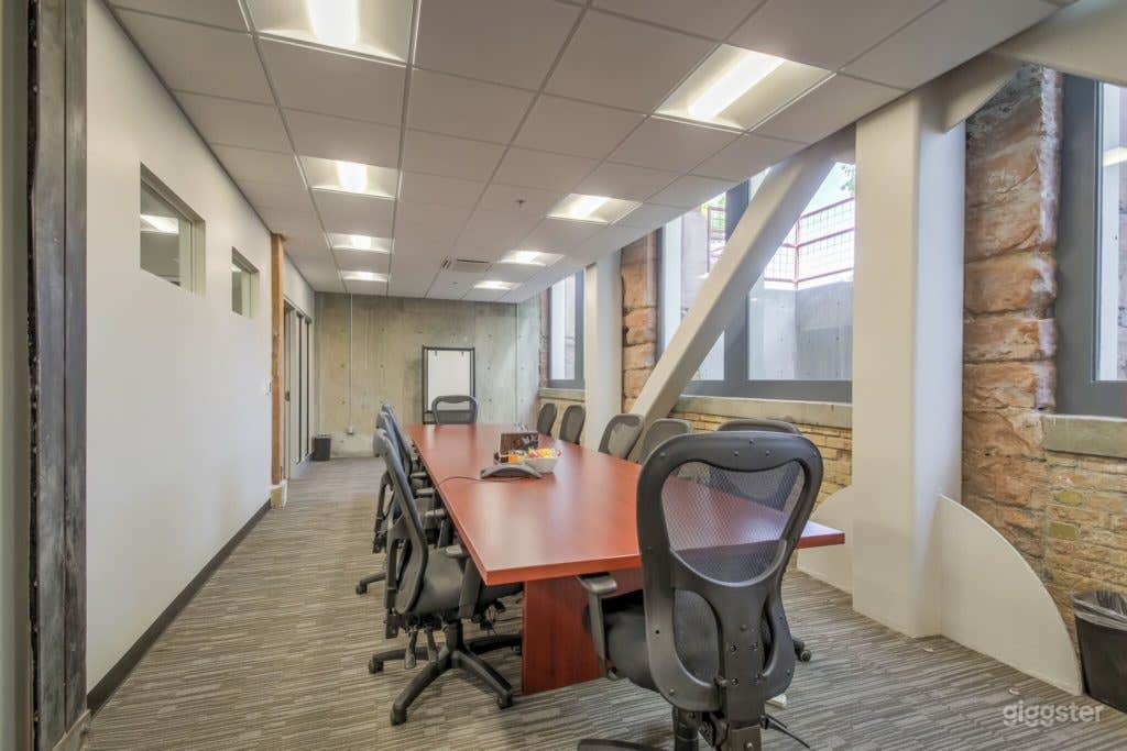 Conference Room for 26  Photo 1