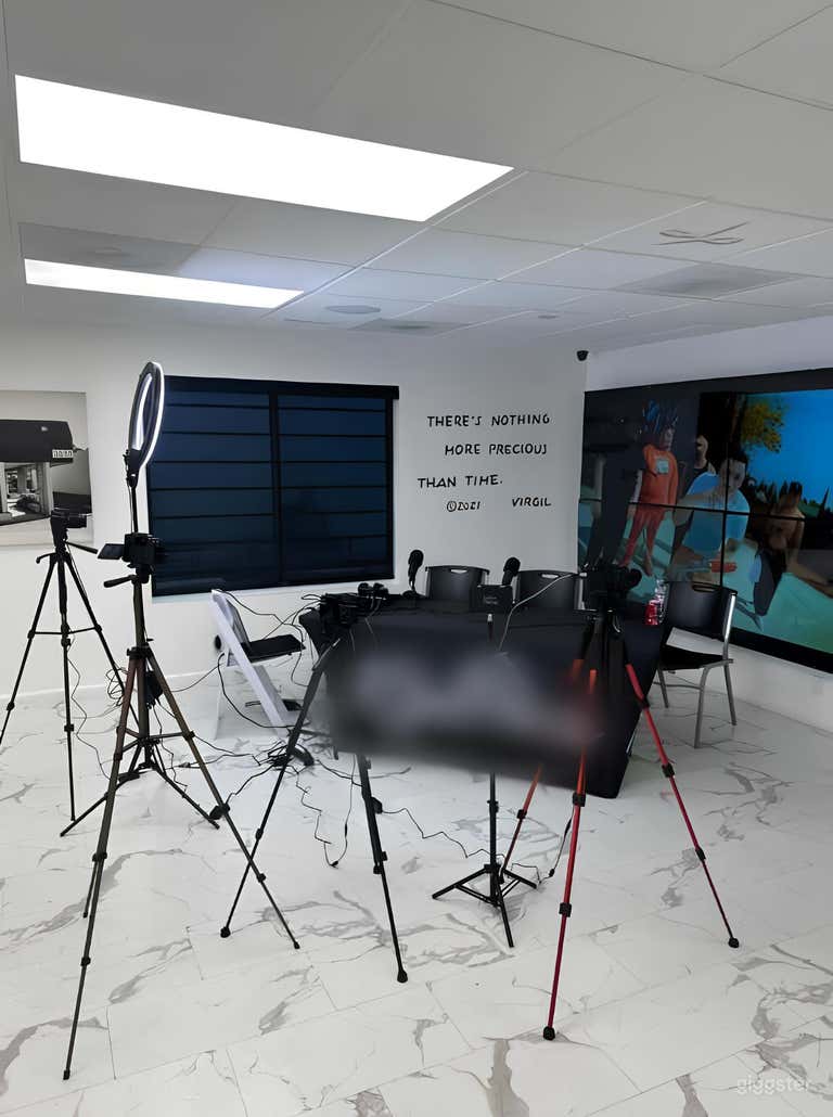  Photography and Videography Studio 