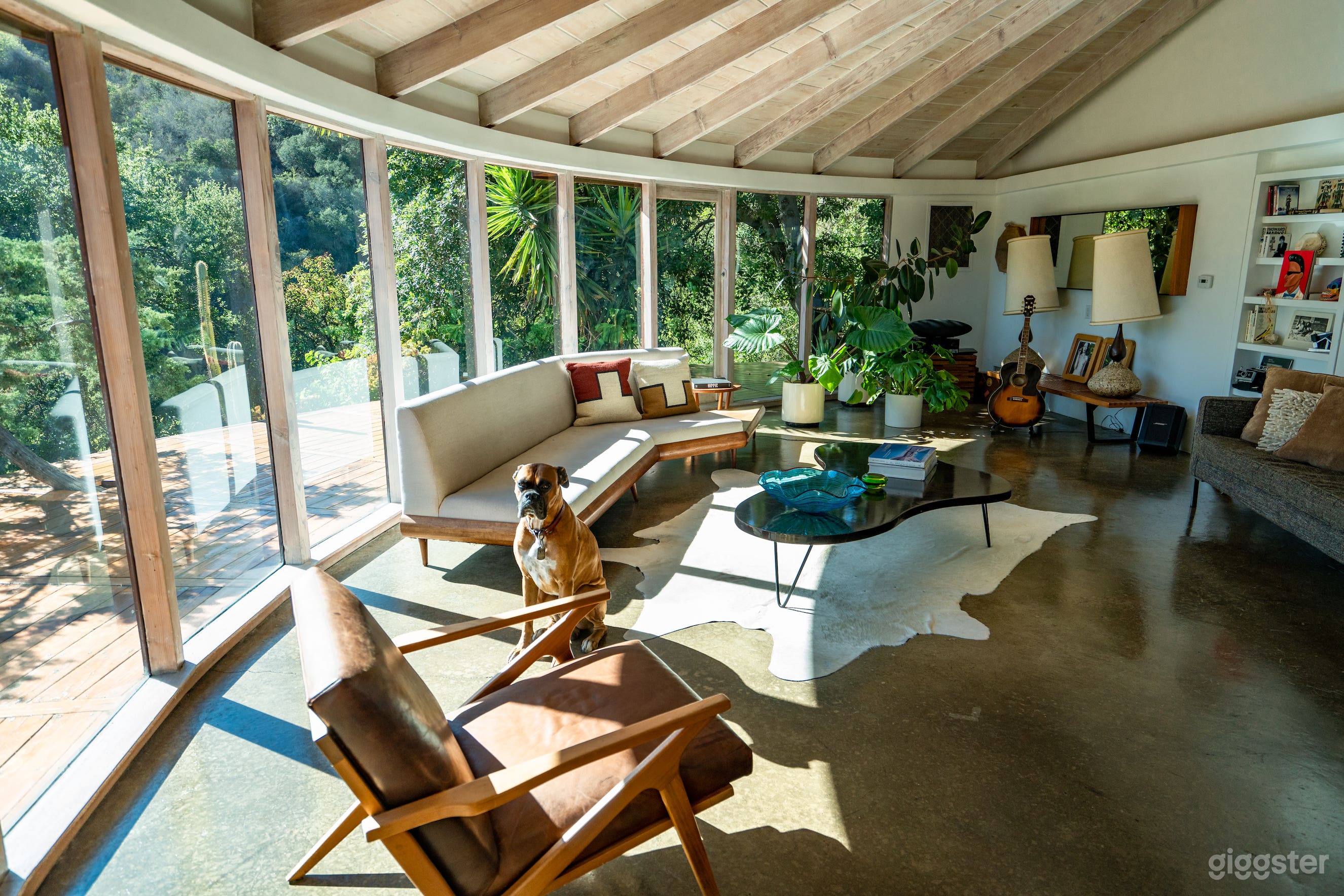 California Midcentury Treehouse 90210 Photo 2