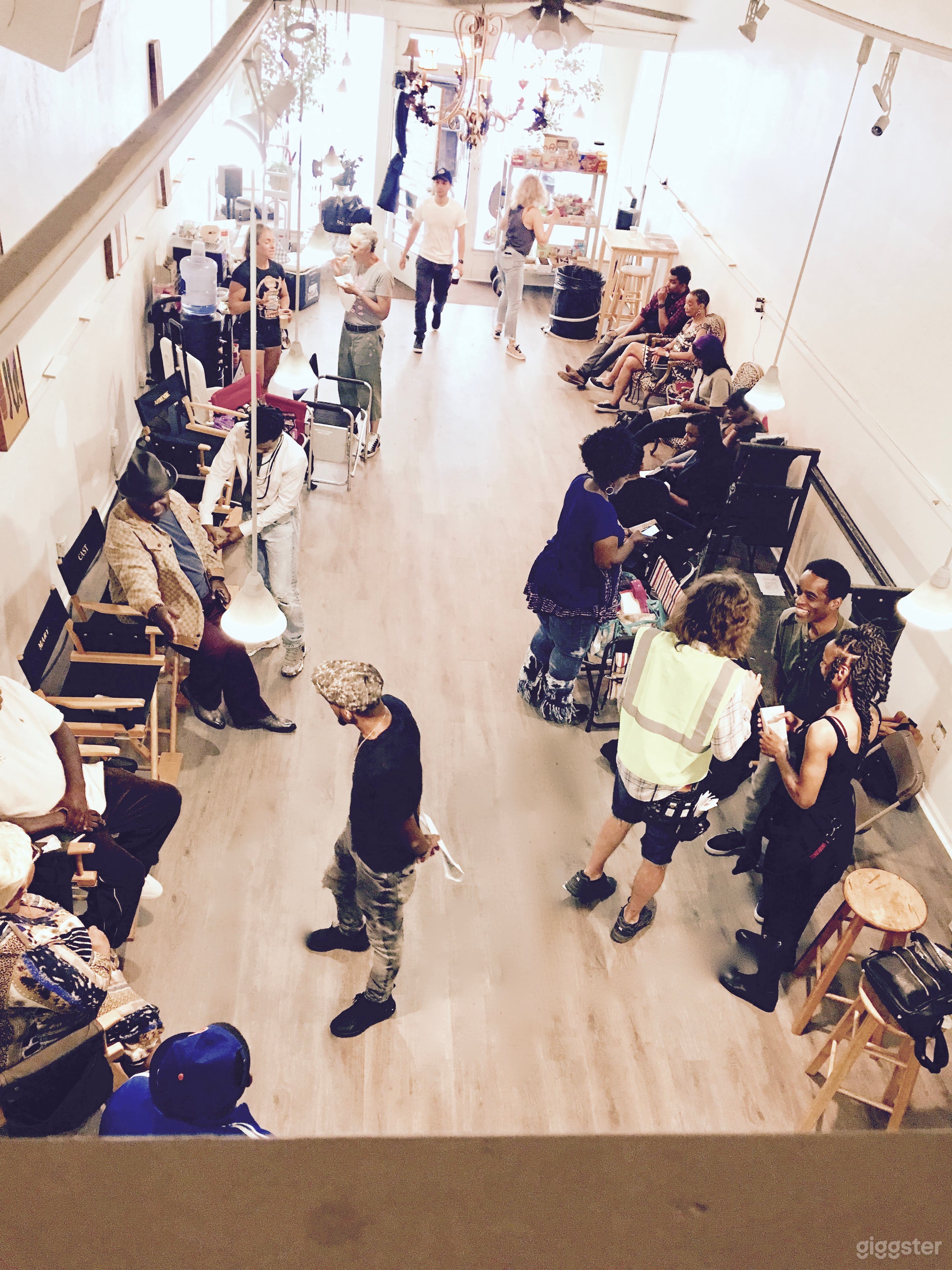 Talent Holding Room/ Crafty for Movie Production 