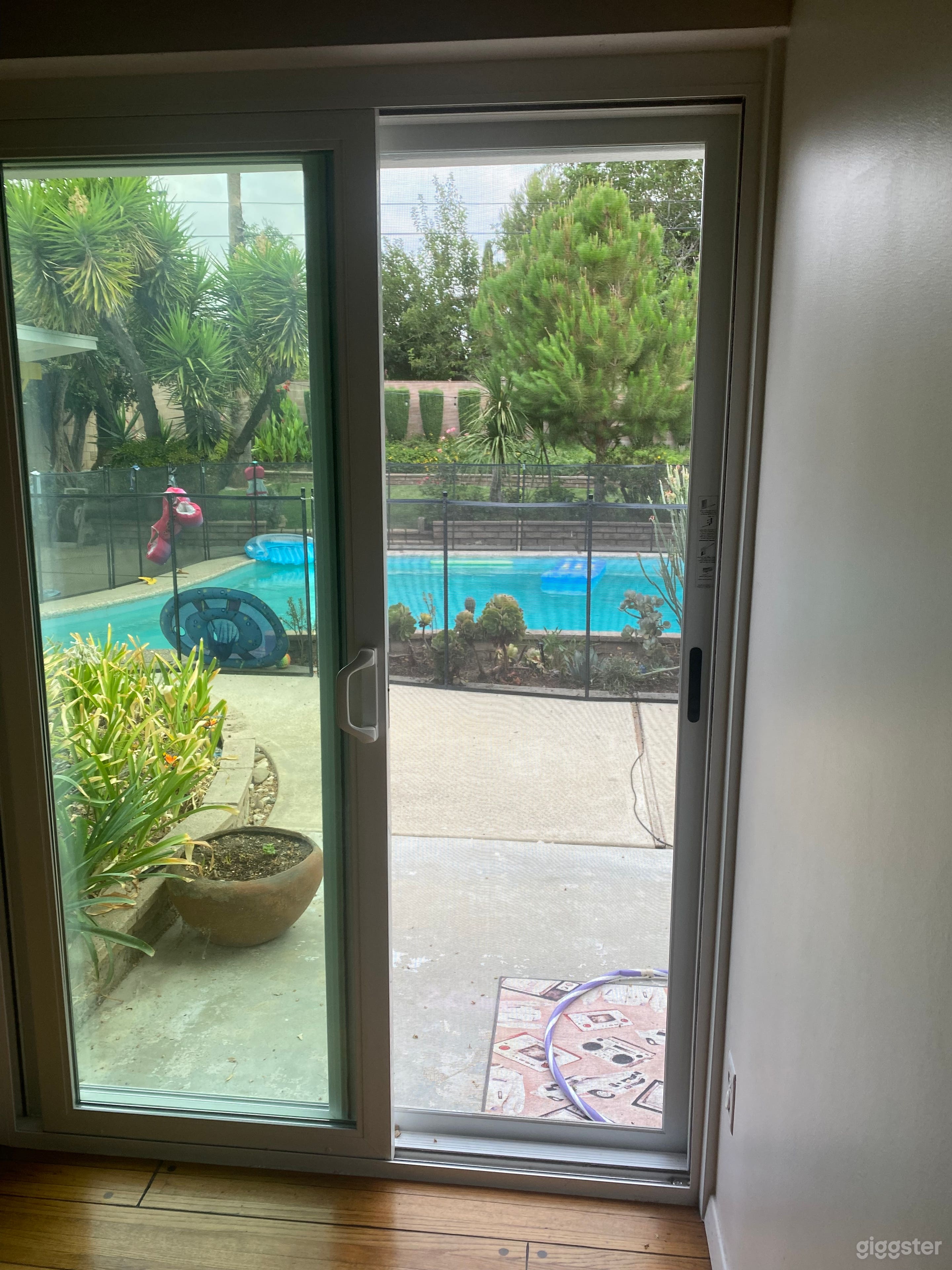 MidCentury Oasis Photo 2