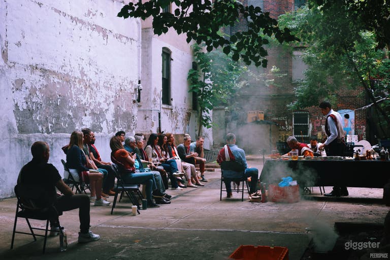  Open, Light-filled Art and Event Space 