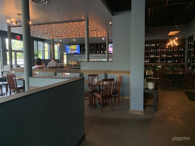  Cozy Restaurant in Alexandria 