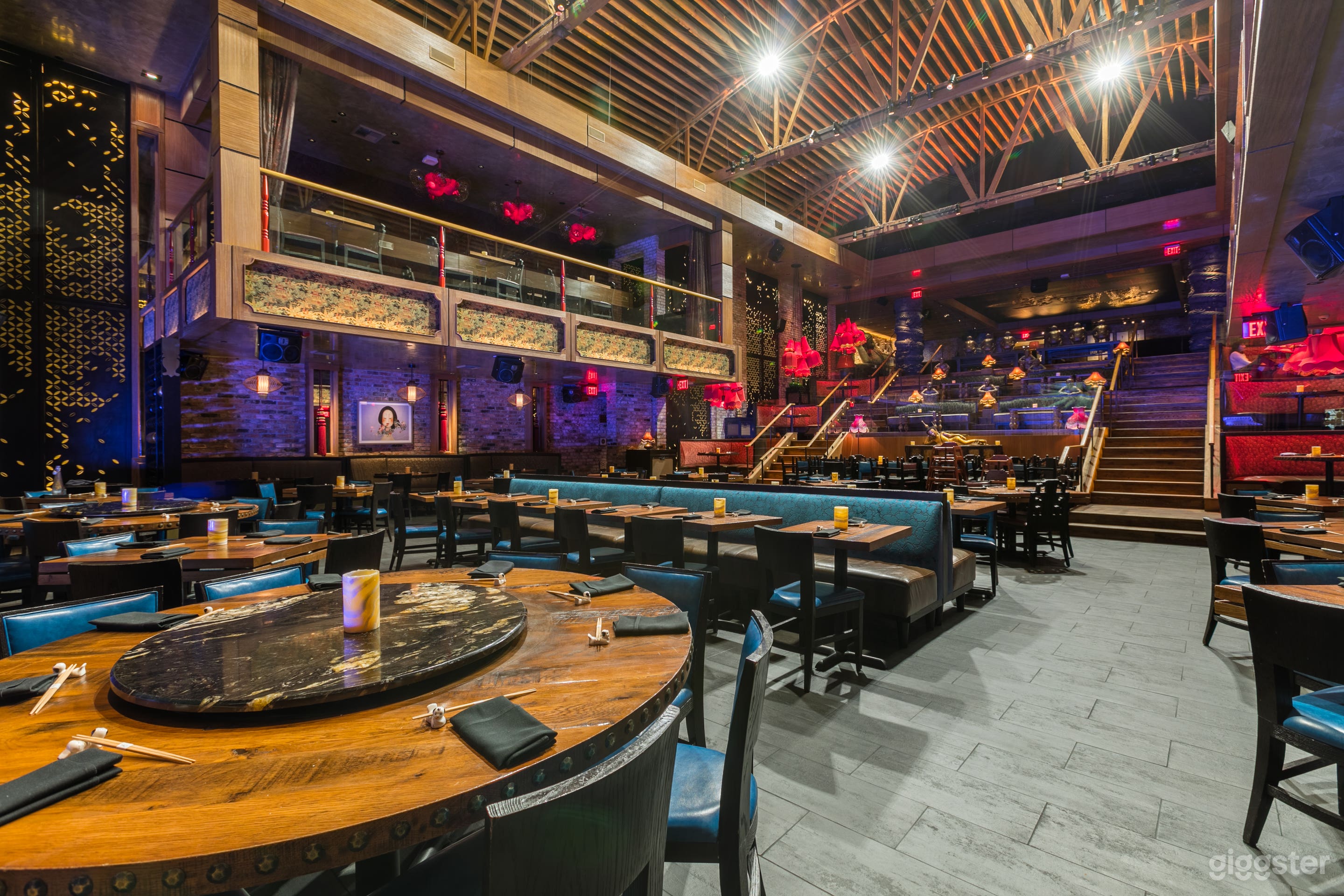 Nightclub No.202 Photo 4