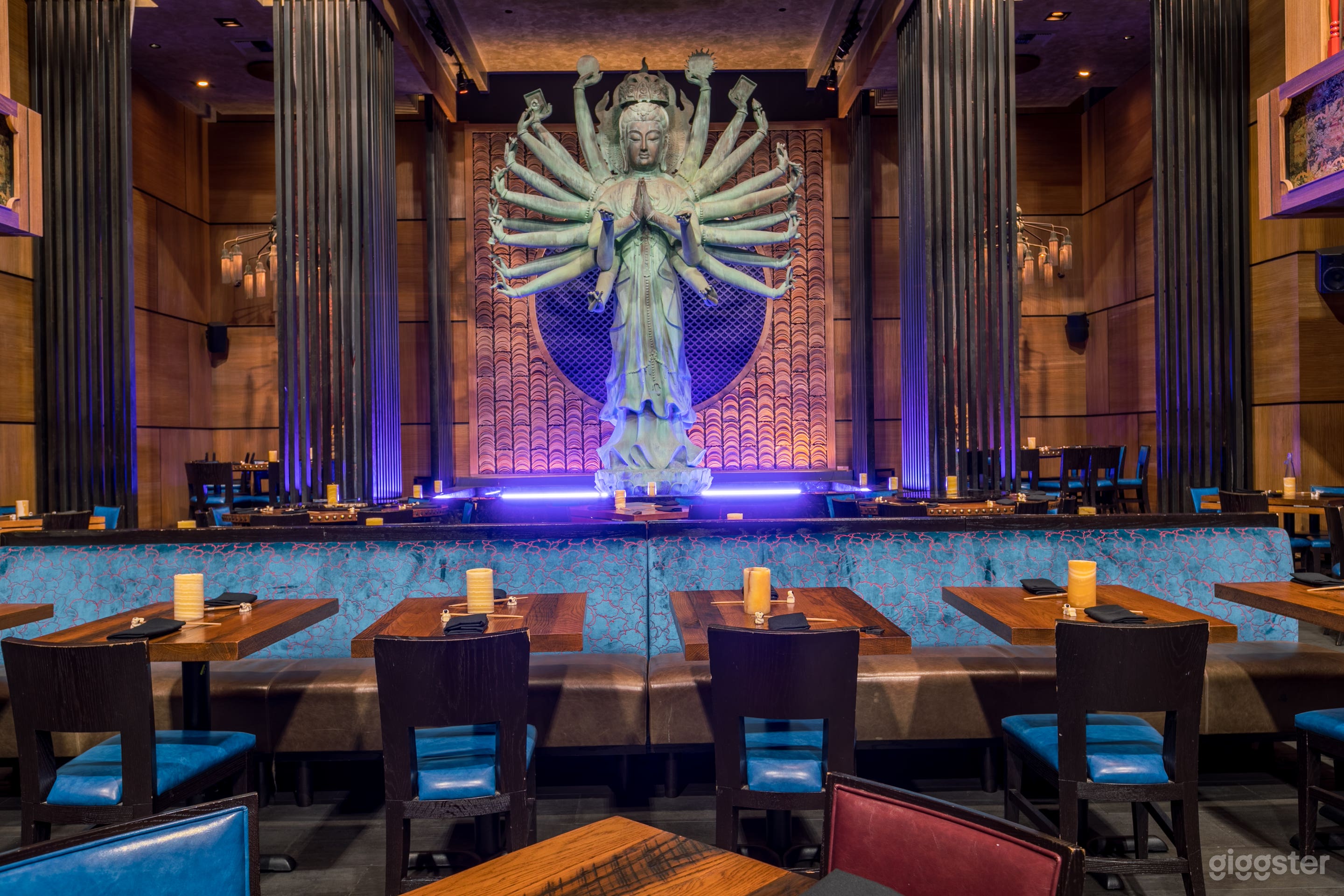 Nightclub No.202 Photo 1