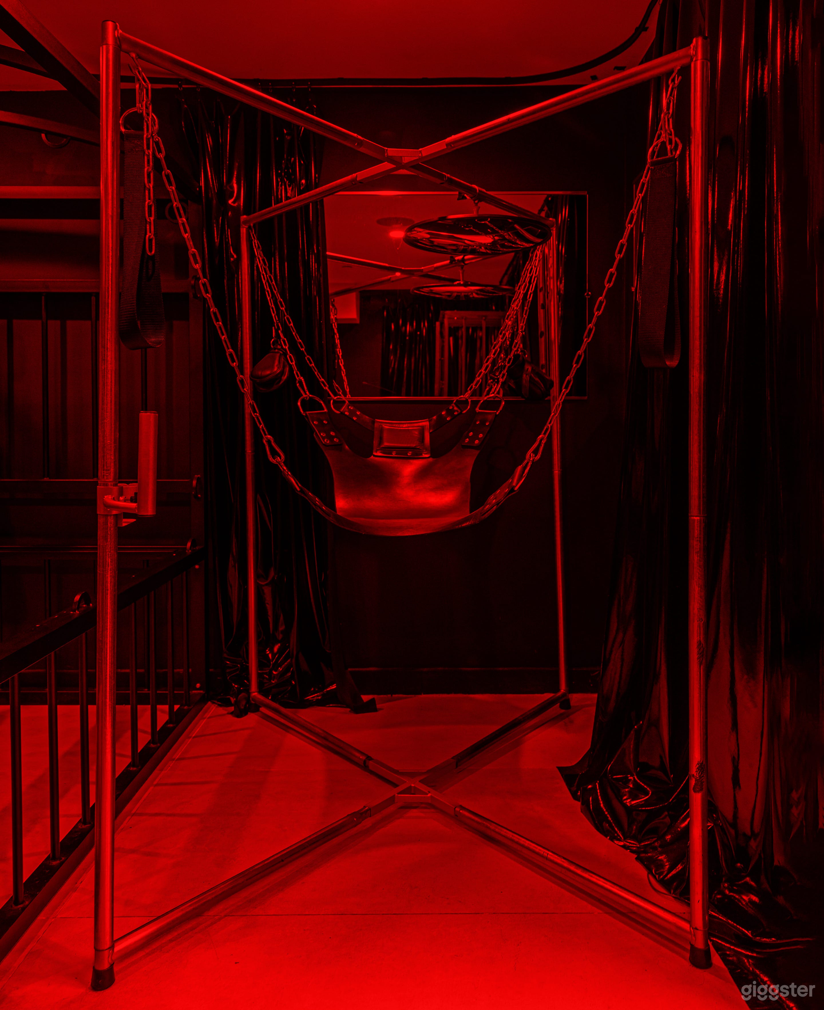 THE SECRET DUNGEON IN BROOKLYN, NYC Photo 2