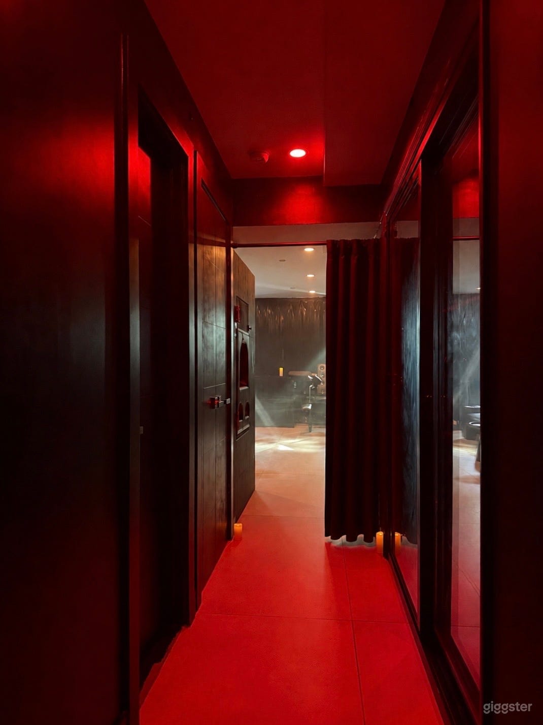 THE SECRET DUNGEON IN BROOKLYN, NYC Photo 2