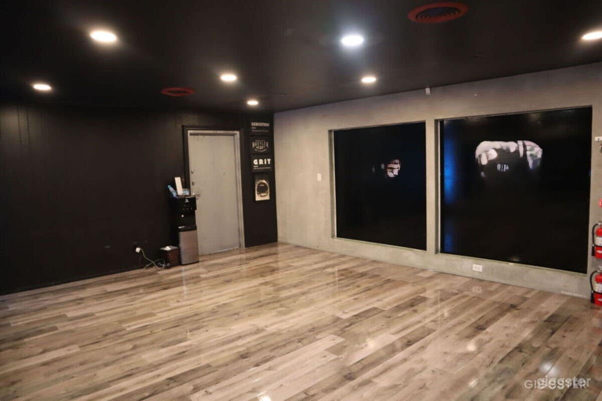 Private Rehearsal/Dance/Yoga Studio fully equipped Photo 4