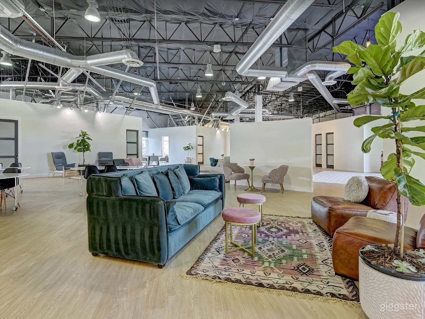 Modern Professional Event Space for Business &amp; Networking Photo 1