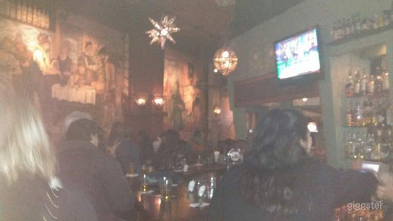   Hang Out at the First Gastro Pub in Nob Hill 