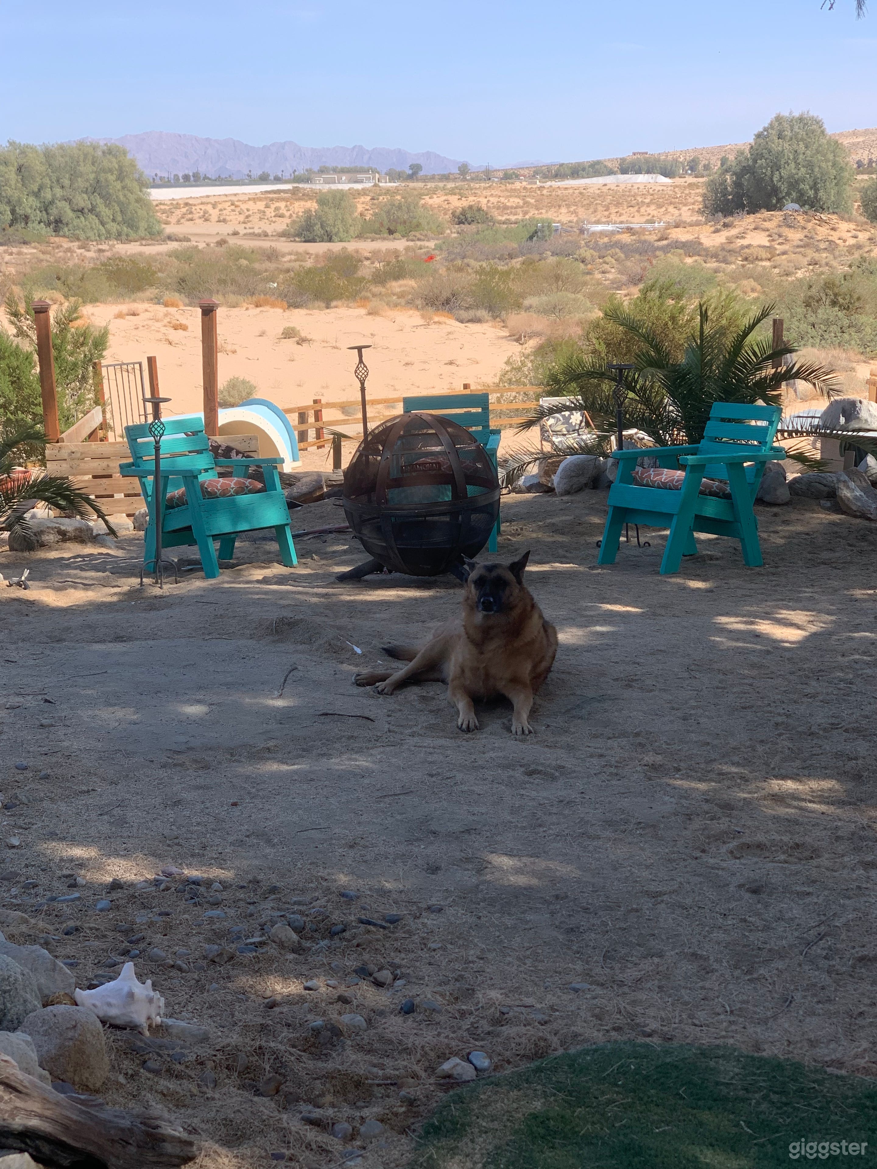 29 Palms Yacht Club  Photo 4