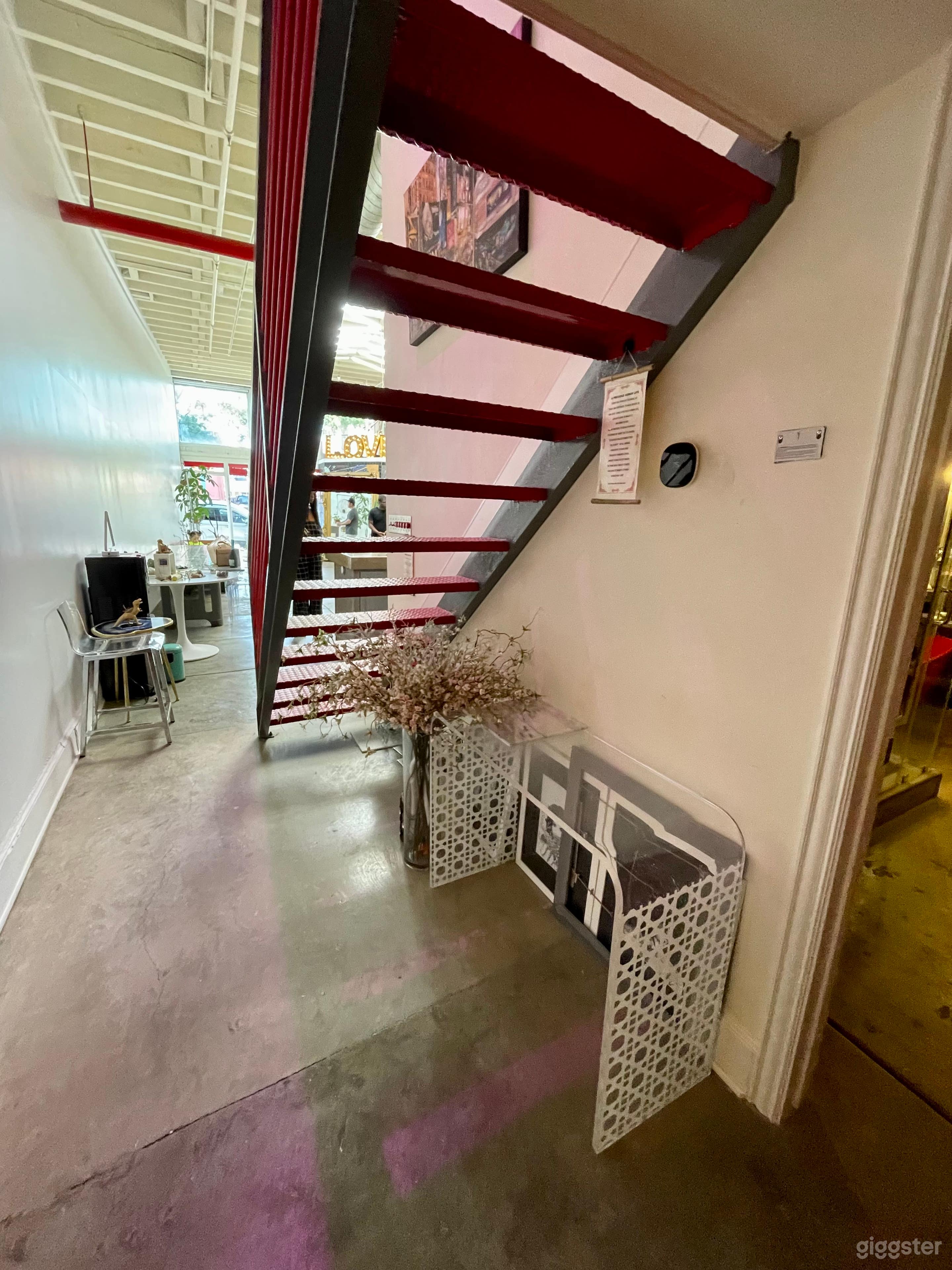 Storefront Loft in Deep Ellum Photo 3