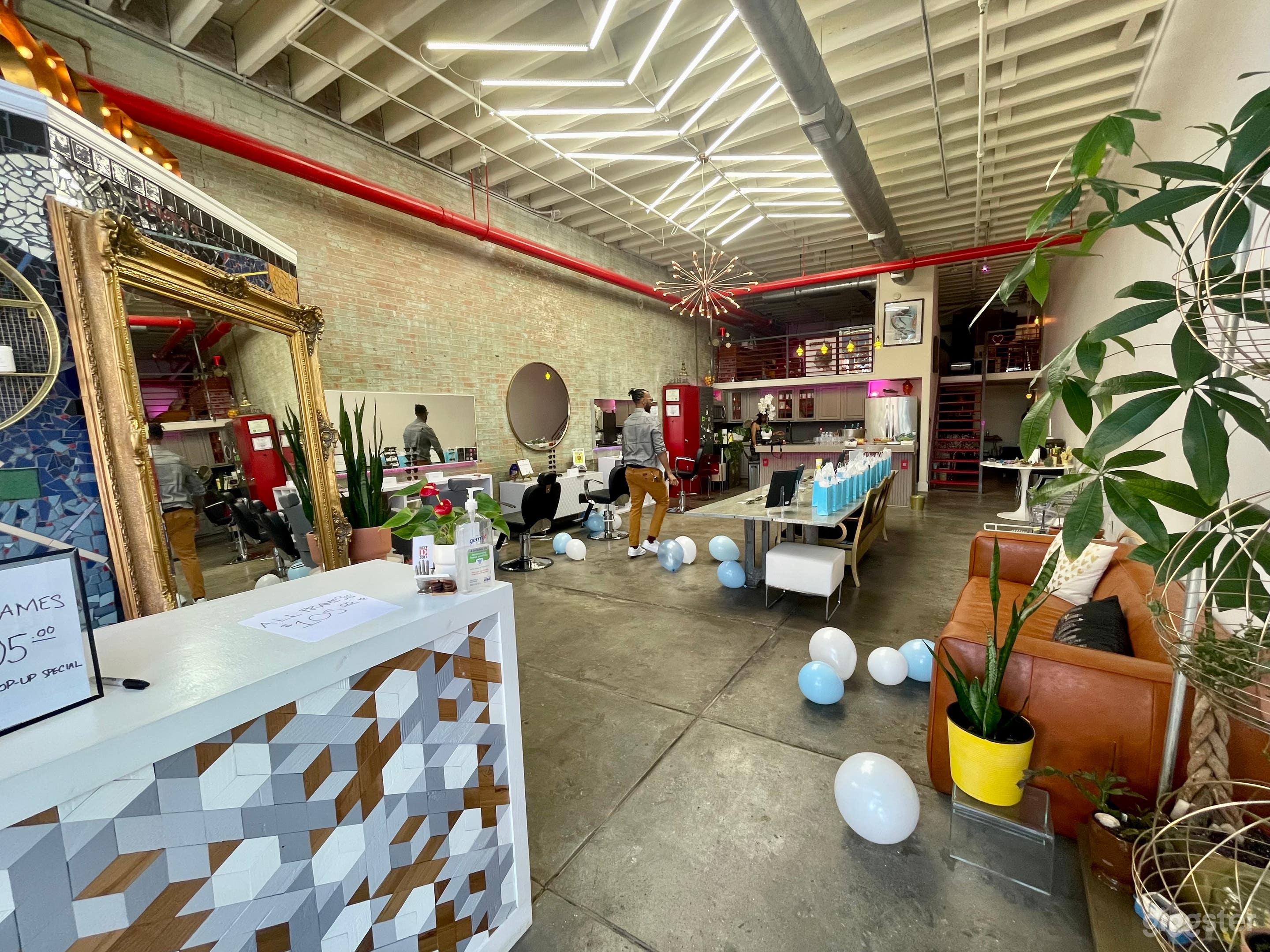 Storefront Loft in Deep Ellum Photo 1