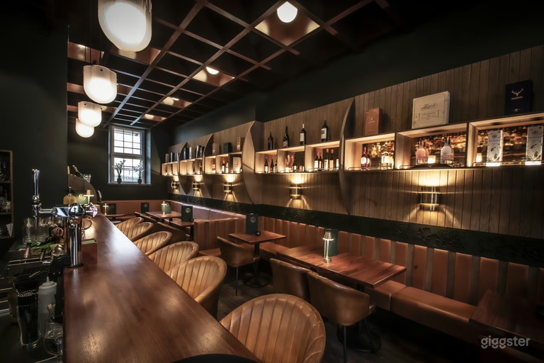  The Tasting Cellar 