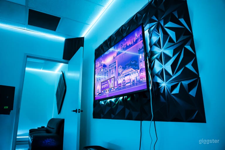  Urban Recording Studio 