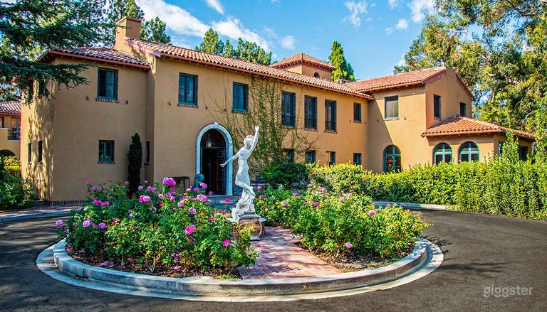  Silverlake Mansion 
